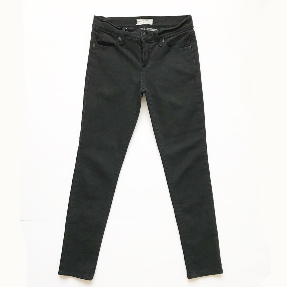 FREE PEOPLE Black Mid Rise Skinny Jean 25